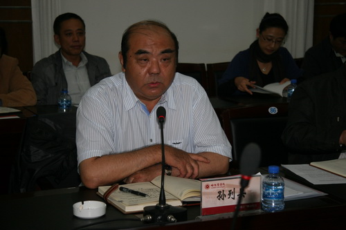 学校召开特色应用型本科高校建设交流研讨会-哈尔滨